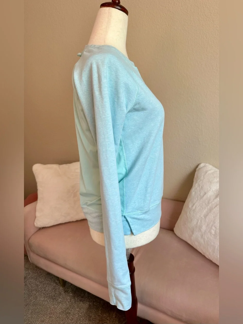Lululemon Voyage Pullover Aqua Blue LS Crewneck Sweatshirt Women's S/4 Athletic